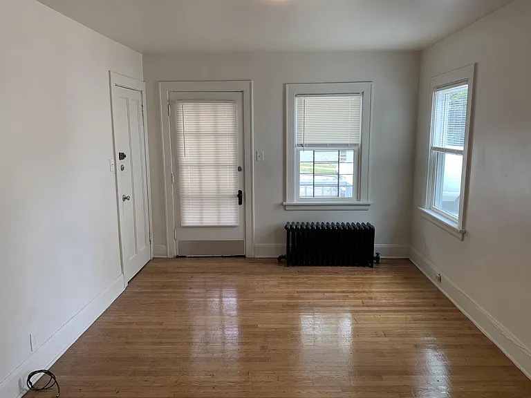 219 Gilman Ave — Photo 15