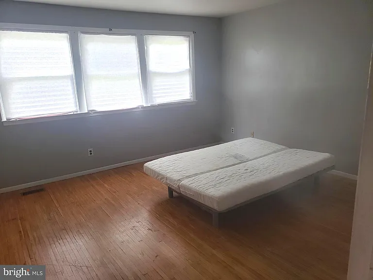 306 Cornell Rd — Photo 24