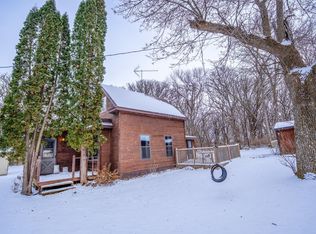 16489 68th St NW, New London, MN 56273