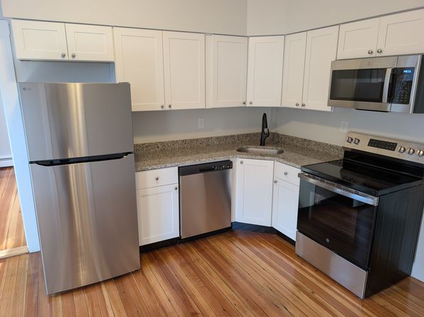 56-60 Cottage St #3L