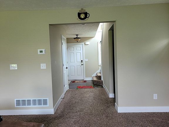 5th image of 10654 Saddlebrook Dr