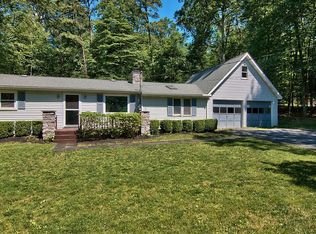 665 Snow Hill Rd, Cresco, PA 18326