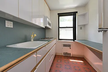 Sold by Chous Realty Group Inc