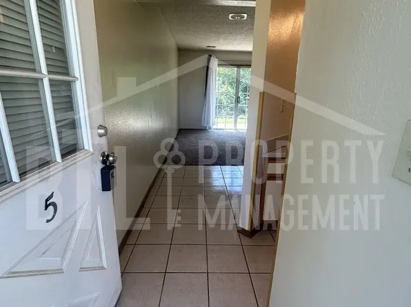 5 Memory Ln APT 5, Branson, MO 65616