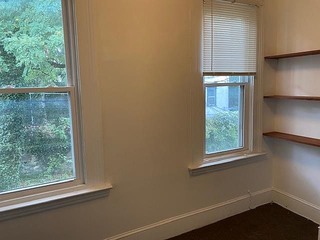 1st image of 4315 Larchwood Ave