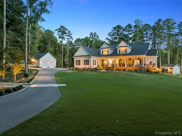 2641 Meadow Lake Dr, Toano, VA 23168