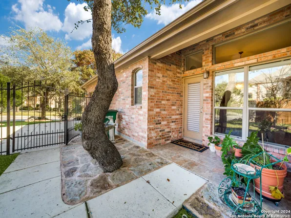 13919 FRENCH OAKS, Helotes, TX 78023