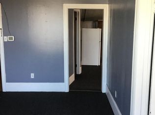 206 E King St APT E, Shippensburg, PA 17257