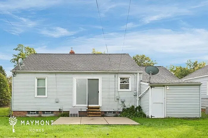 2 bed, 1.0 bath, 840 sqft, $1,545 — Photo 3