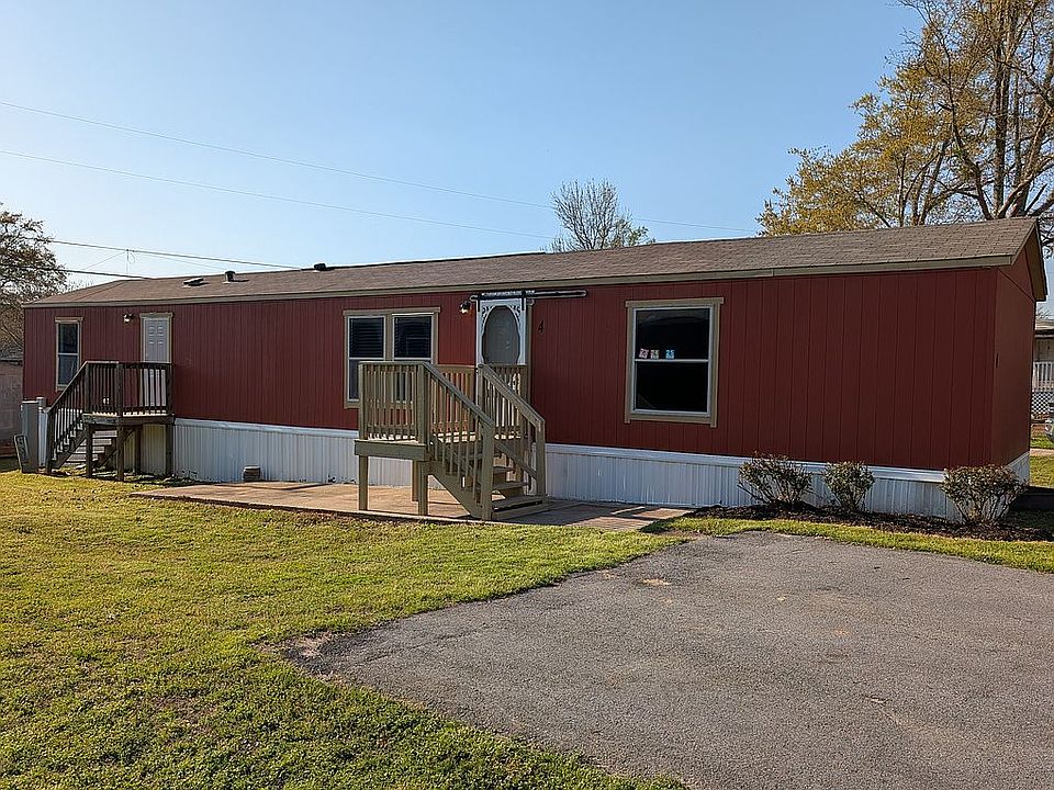 1st image of 1891 Access Rd #4