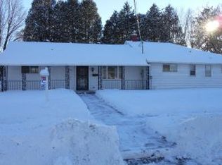 503 E 14th St, Kaukauna, WI 54130