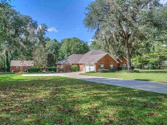3rd image of 7437 Creekridge Cir