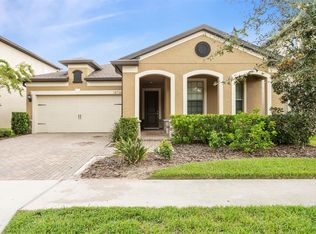 18736 Birchwood Groves Dr, Lutz, FL 33558