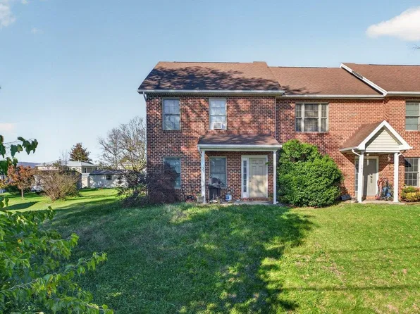 139 Jackson St, Broadway, VA 22815