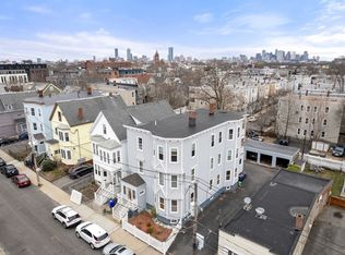 38-38 Harbor View St #3, Dorchester, MA 02125
