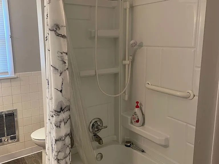 3020 Beacon St — Photo 17