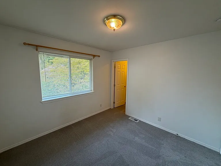 7850 NE 148th St — Photo 11