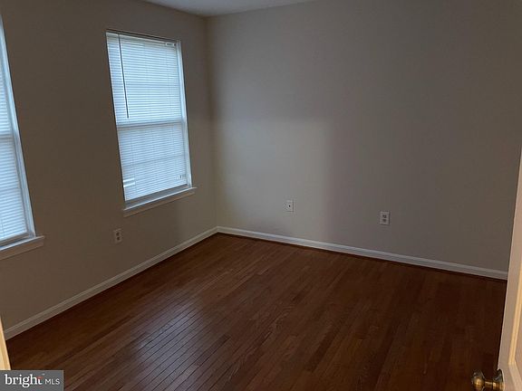 4th image of 5708 Cascade Dr