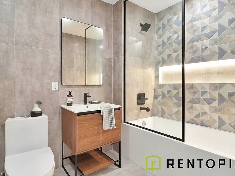 352 Meeker Ave #6A — Photo 7