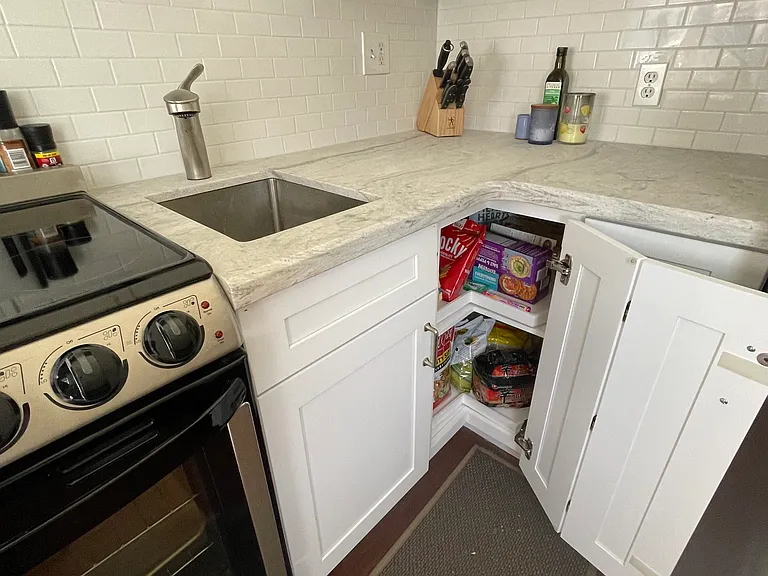 215 S Harwood St #A — Photo 10