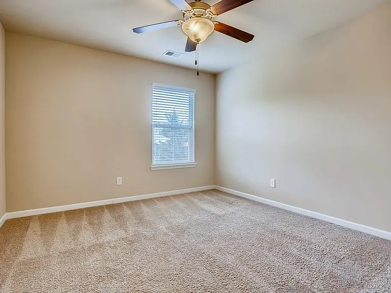 838 Whittington Pkwy SW — Photo 6