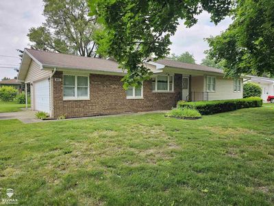 892 Krust Dr, Owosso, MI, 48867