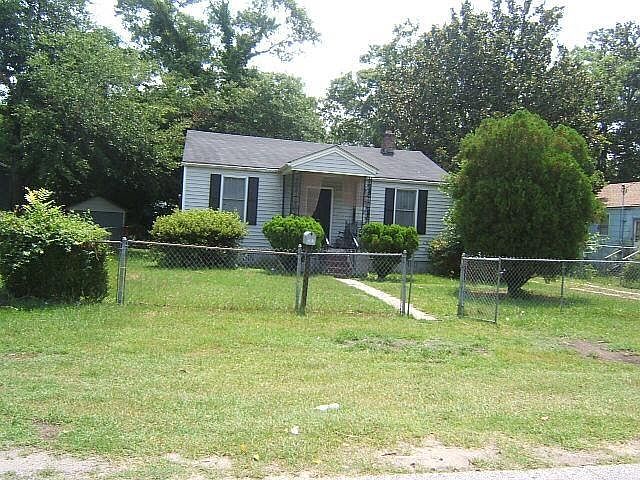 1st image of 2651 Ferrara Dr