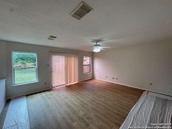 3rd image of 7011 Cole Creek