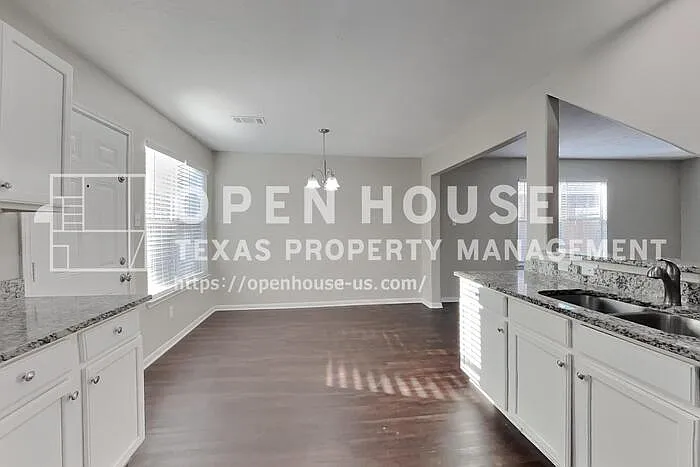 29102 Fox Fountain Ln — Photo 5