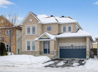 379 Langrell Cres, Ottawa, ON K2J 5R8