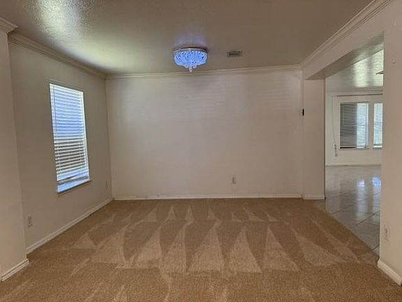 4th image of 9323 Eaglewood Spring Dr