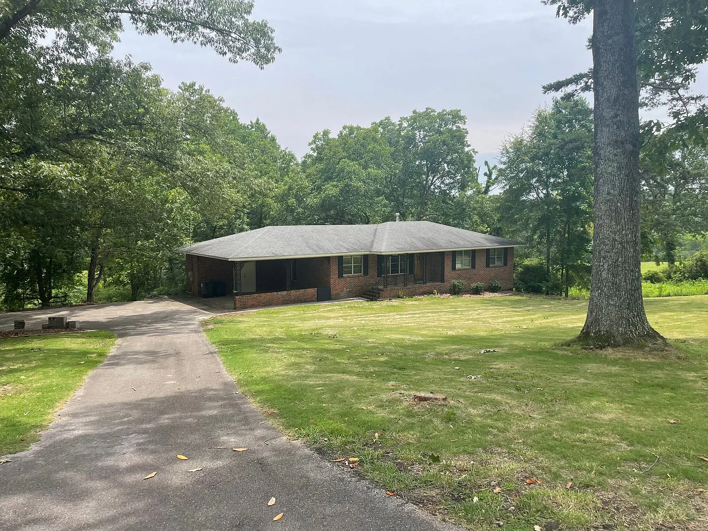 Beautiful Home For Rent — Photo 2