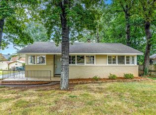 206 Laurel Rd, Greer, SC 29651