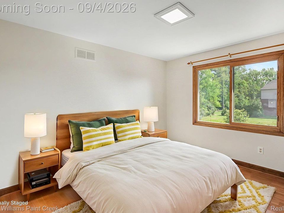 627 Parkland Dr, photo 13