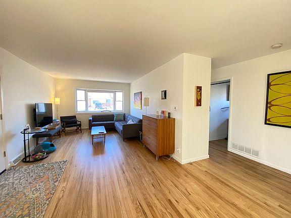 3rd image of 790 31st St