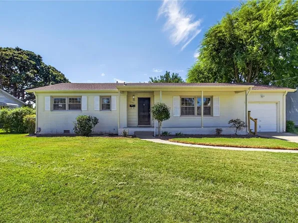 5387 Sir Barton Dr, Virginia Beach, VA 23462