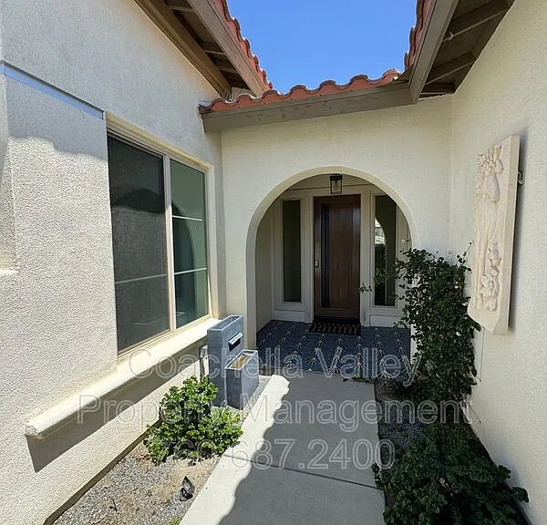 74635 Tesla Dr — Photo 7