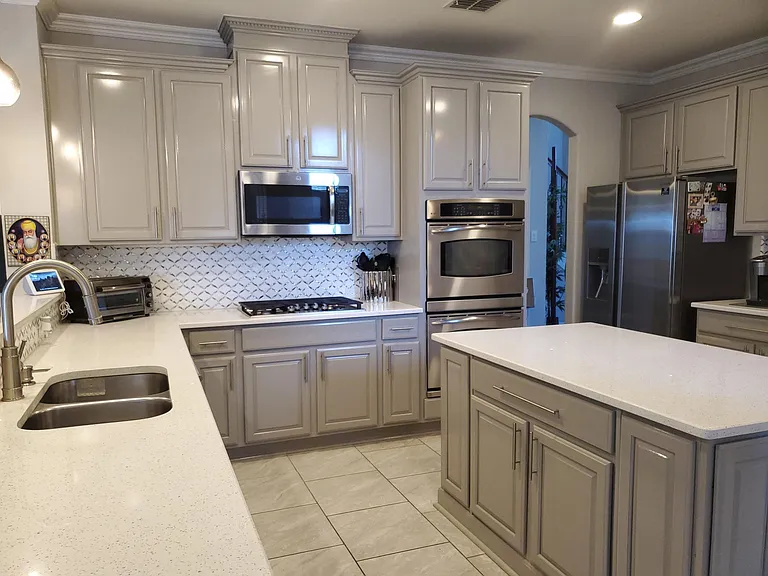 6009 Aylworth Dr — Photo 22