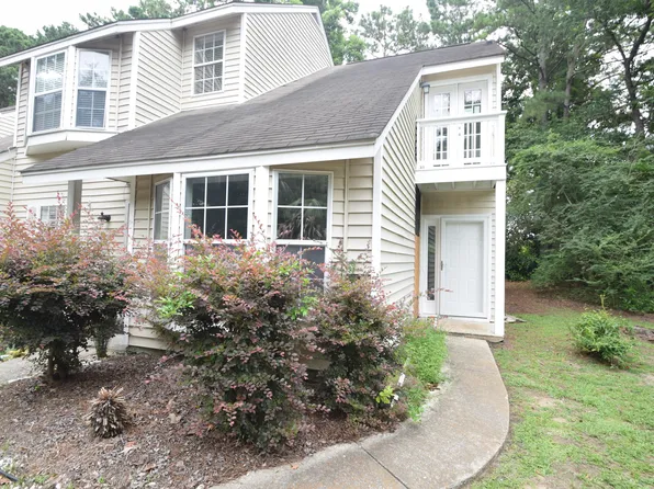2 Townpark Ln APT A, Charleston, SC 29412