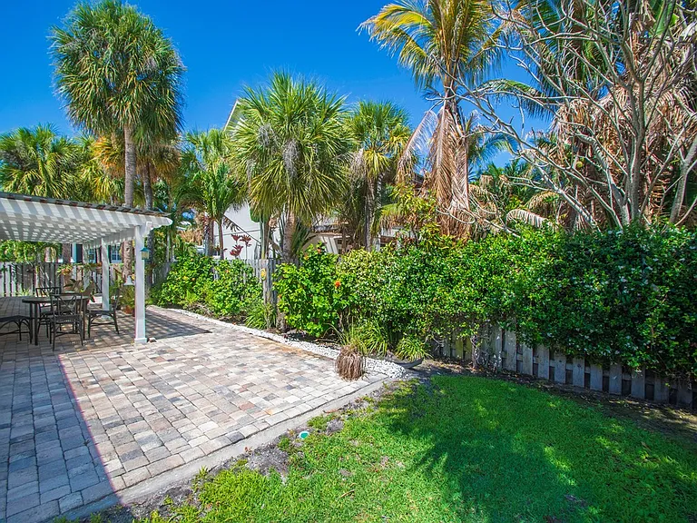 2244 Magans Ocean Walk — Photo 40
