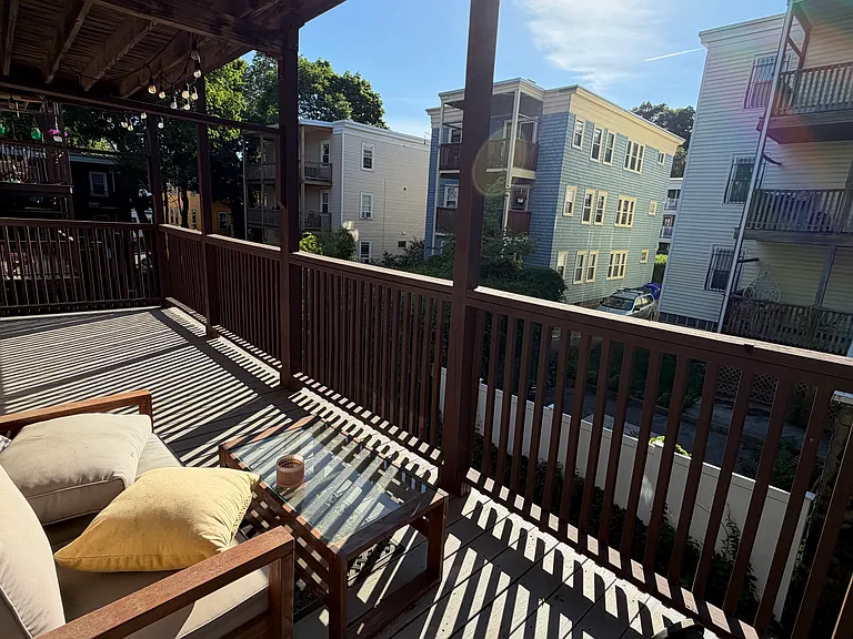 27 Beecher St #4 — Photo 18