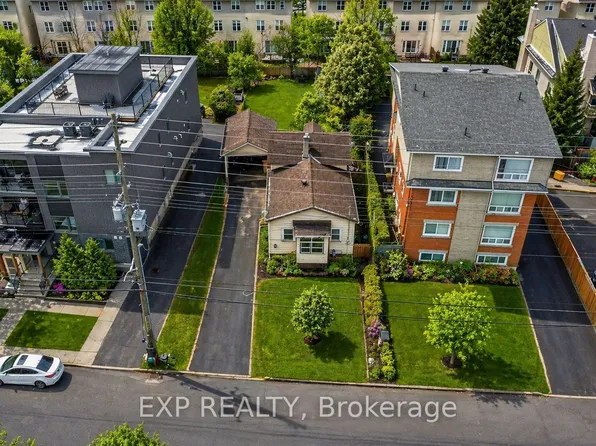 280 Presland Rd, Ottawa, ON K1K 2B8