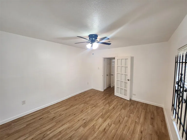 3206 Anita St — Photo 17