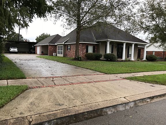 2nd image of 24660 Edmund Dr