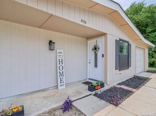 5130 Village Gln, San Antonio, TX 78218