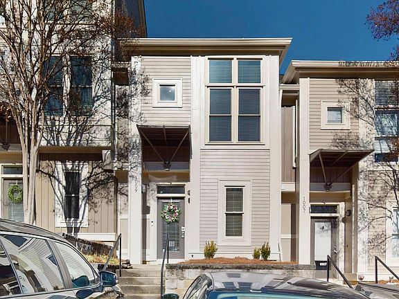2nd image of 1009 Park West Dr