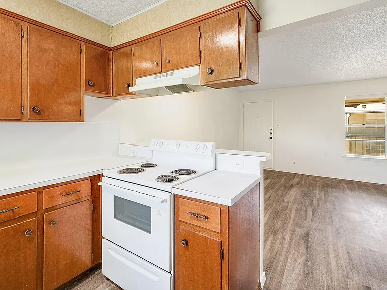 509 Cedar Dr #206 — Photo 6