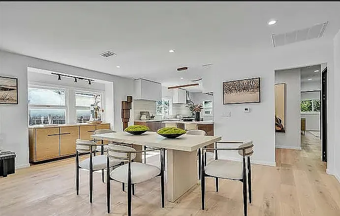 959 Worcester Ave — Photo 5