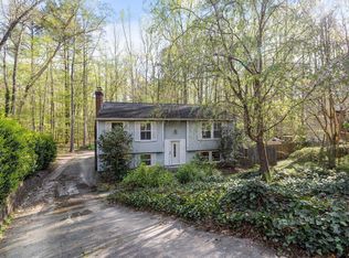 7336 Summerland Dr, Raleigh, NC 27612