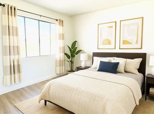 1013 W Linden St APT 16, Riverside, CA 92507